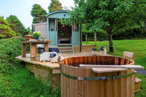 Stay in a Shepherd's Hut with hot tub in Cornwall